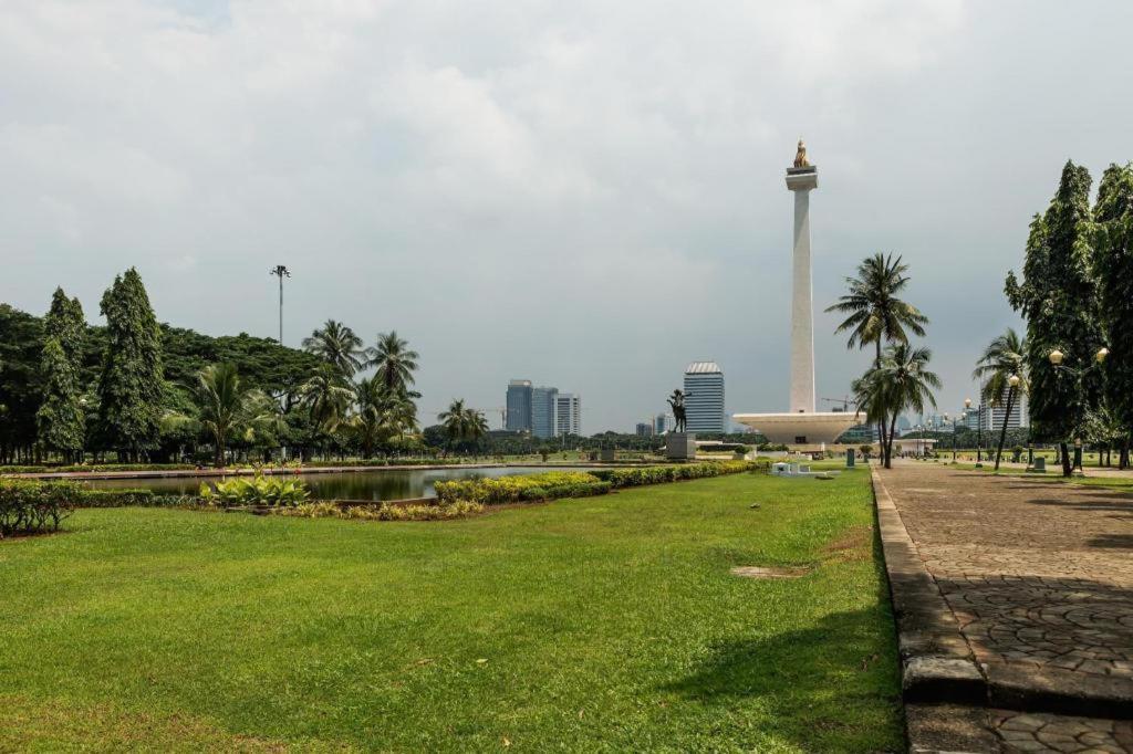 Collection O 6 Grand Palace Kemayoran Jakarta Bagian luar foto