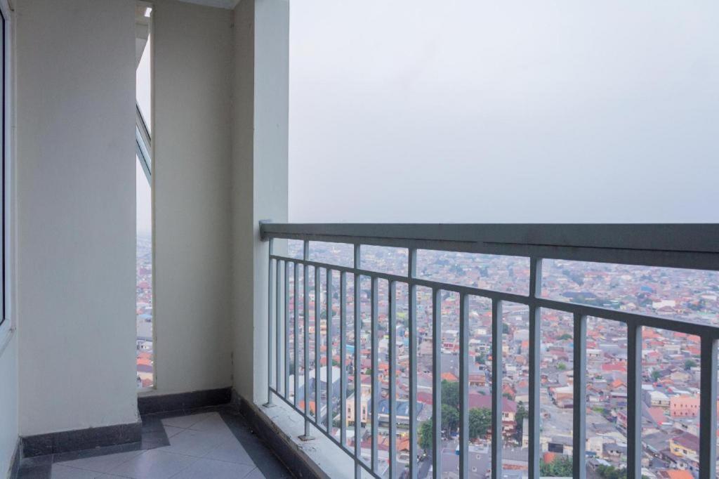 Collection O 6 Grand Palace Kemayoran Jakarta Bagian luar foto