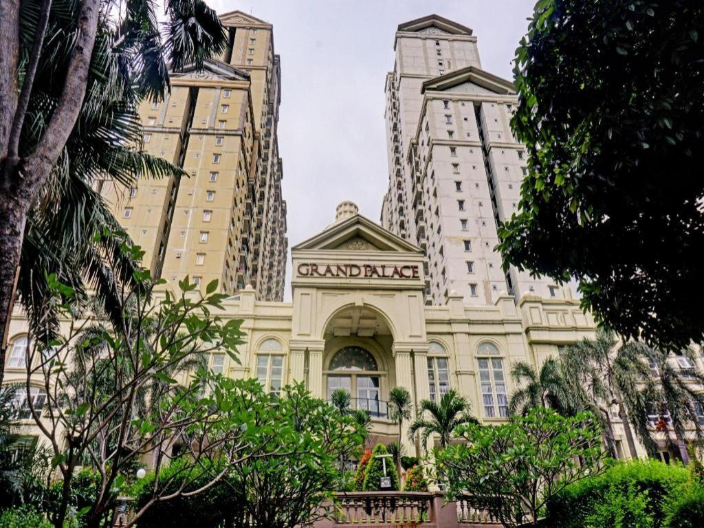 Collection O 6 Grand Palace Kemayoran Jakarta Bagian luar foto