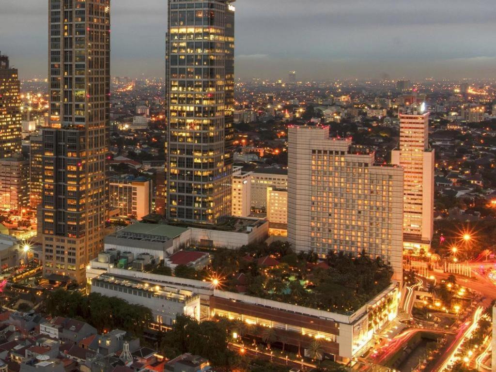 Collection O 6 Grand Palace Kemayoran Jakarta Bagian luar foto